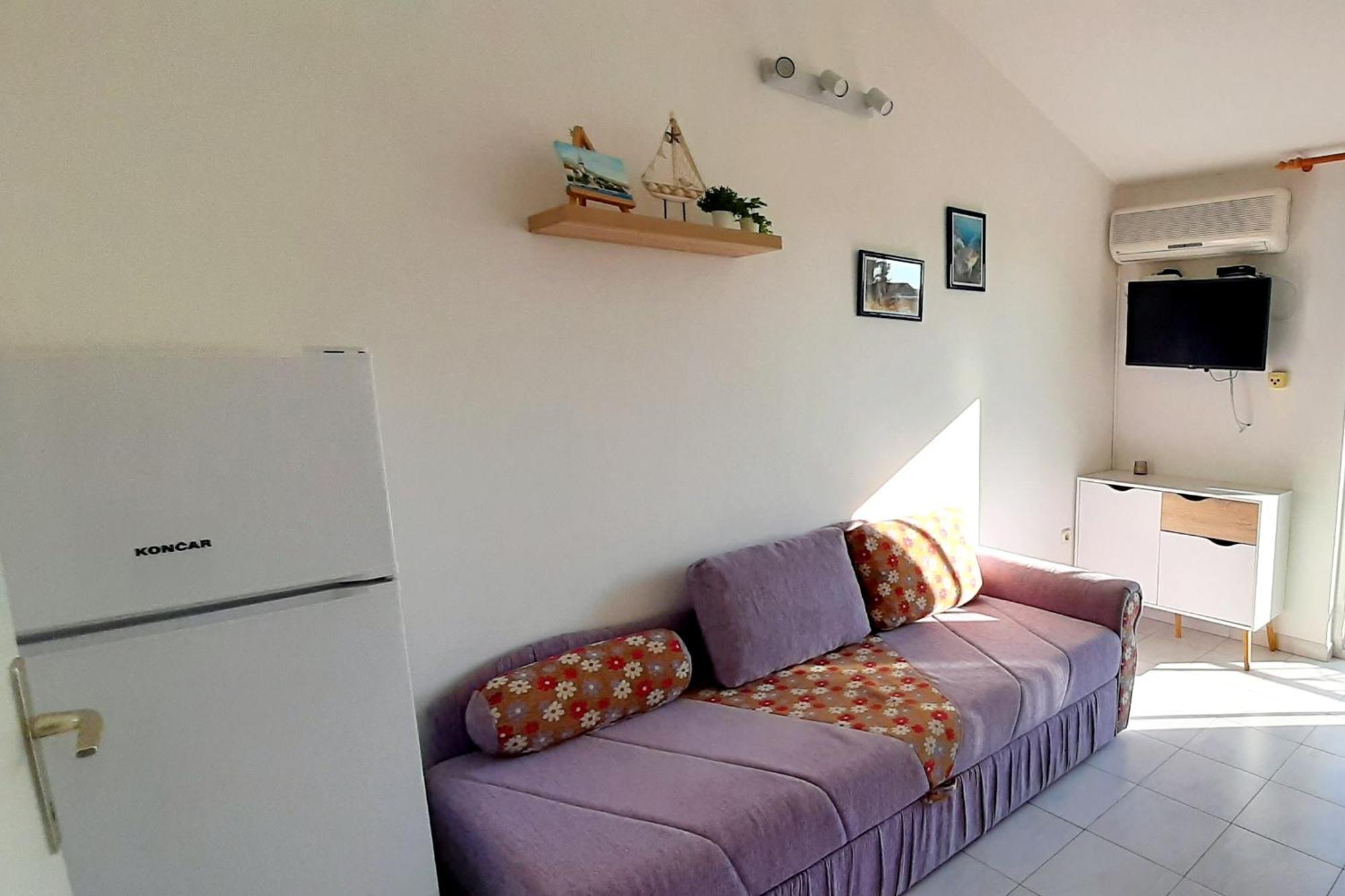 Apartments And Rooms With Parking Space Kastel Stafilic, Kastela - 18673 Quarto foto
